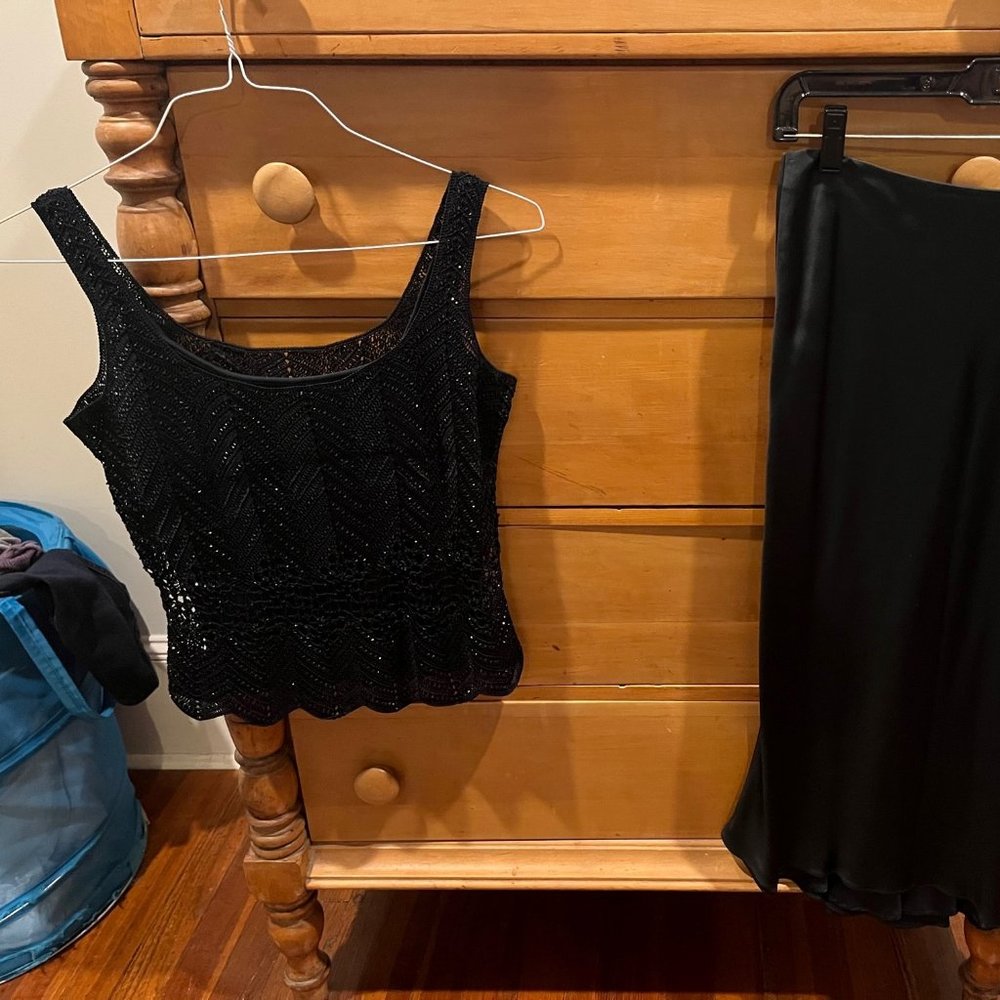 Carmen Marc Valvo two piece outfit dk blue size small/4